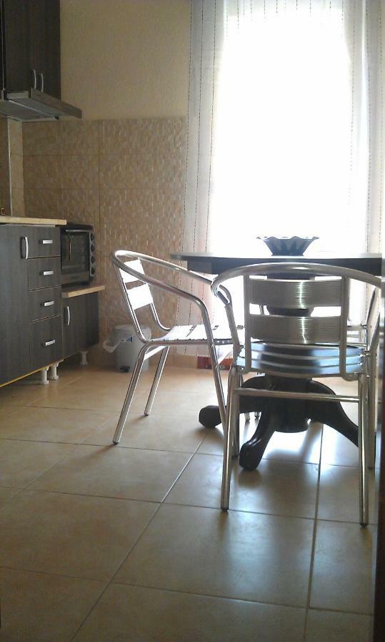 Apartment 60M From Sea! Nea Kallikrateia Exterior foto